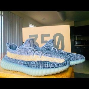 YEEZY BOOST 350 V2 “ASH BLUE” SIZE 11 MENS